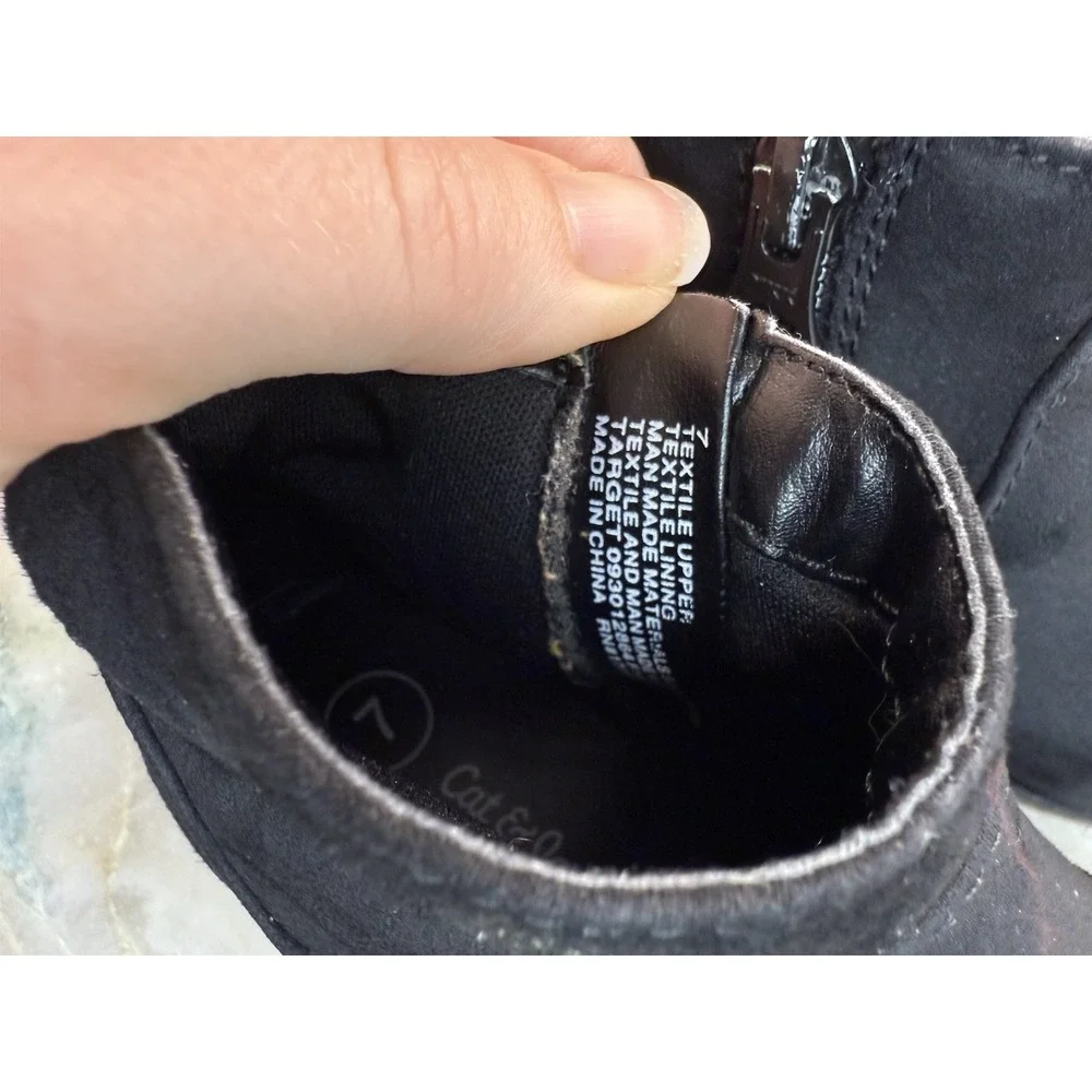 Cat‎ And Jack Black Ankle Boots Suede Sz 7 Toddler